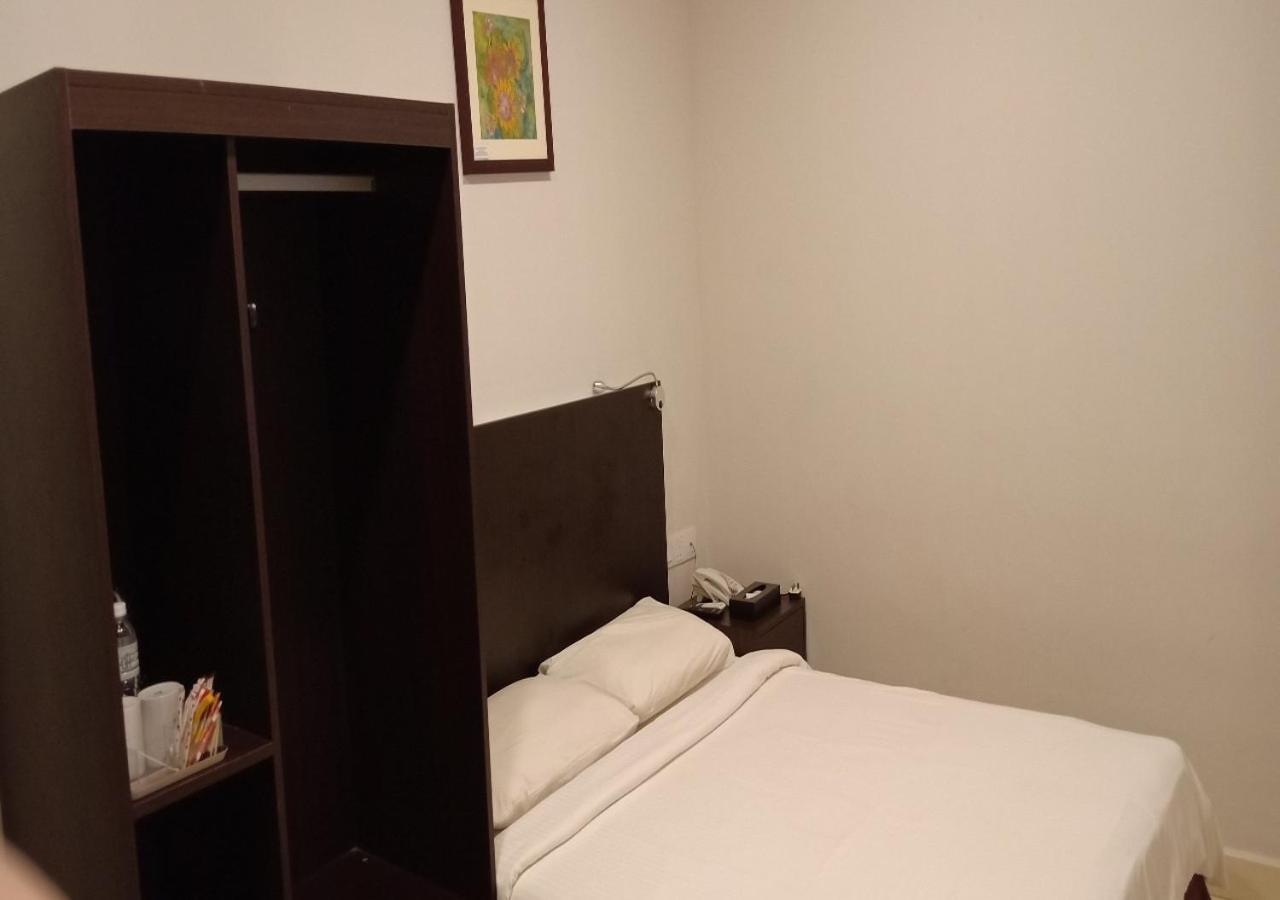 Hotel Desaru Penawar Kültér fotó